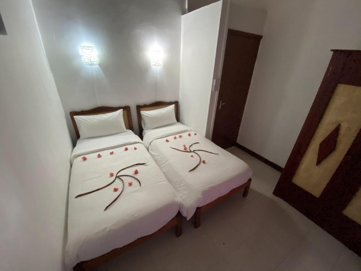 Cosi Holiday Mont-Choisy Ngoại thất bức ảnh