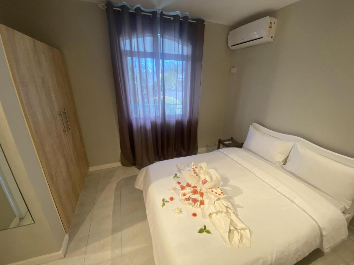 Cosi Holiday Mont-Choisy Ngoại thất bức ảnh