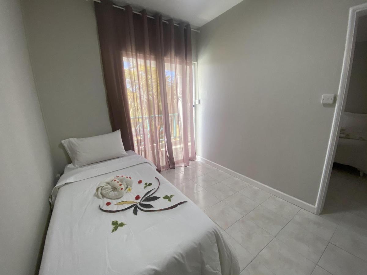 Cosi Holiday Mont-Choisy Ngoại thất bức ảnh